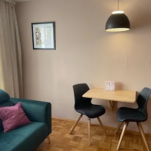 https://ferienwohnung-stadtmitte-wurzburg.com-bavaria.com